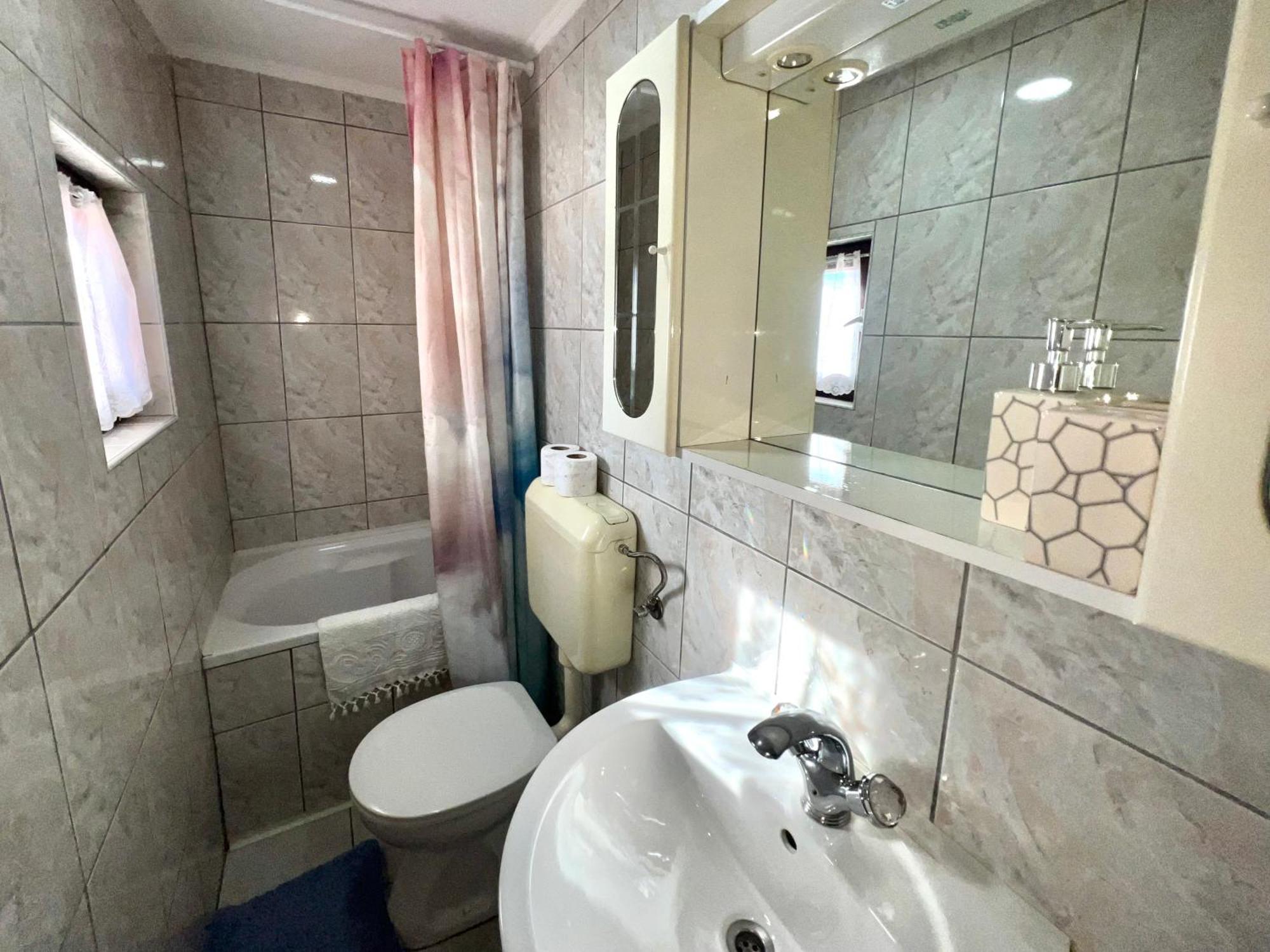 Hani Studio Apartment SJJ Buitenkant foto